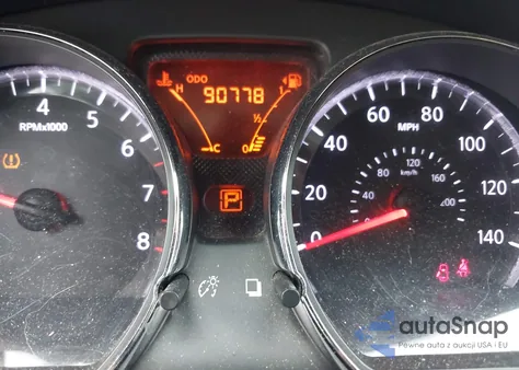 2014 Nissan Versa 1.6 Sv z USA, uszkodzony, nr VIN 3N1CN7AP1EL830549